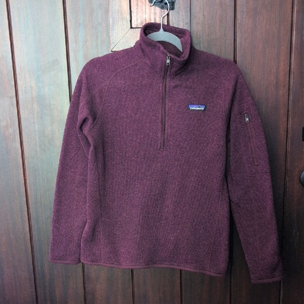 Patagonia Women's Purple/Burgundy Sweater